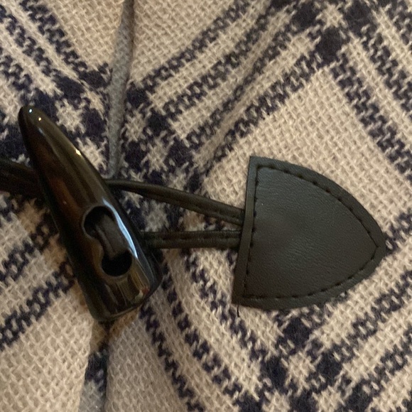 Wrap - Picture 7 of 7